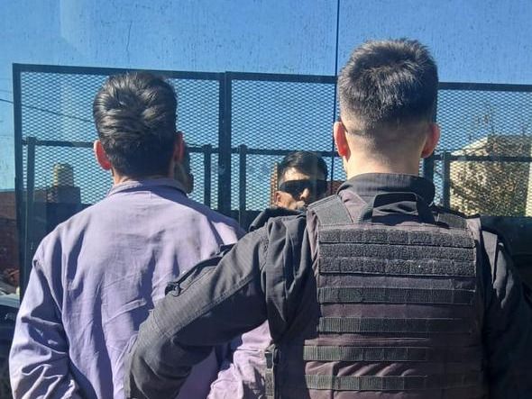 Detuvieron a un hombre con una navaja que tenía prohibido acercarse a su ex pareja en la zona sur.