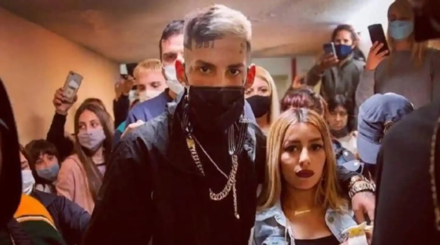 L-Gante cruzó a Tamara Báez: "Le dejaba por semana..."