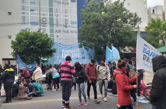 Movimientos sociales reclaman la aplicación de la Ley de Emergencia Alimentaria