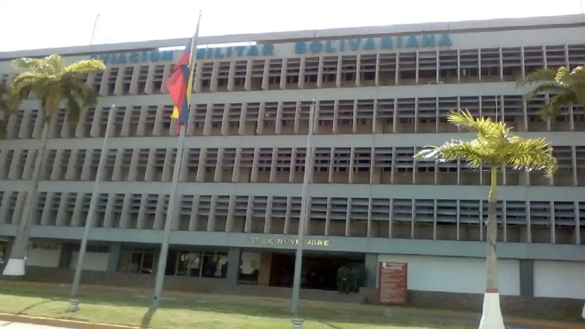 LOCALIZAN ARTEFACTO EXPLOSIVO en inmediaciones de base aérea La Carlota