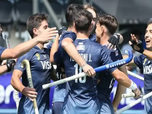 Los Leones golearon a Uruguay y estan en semis de la Copa Panamericana