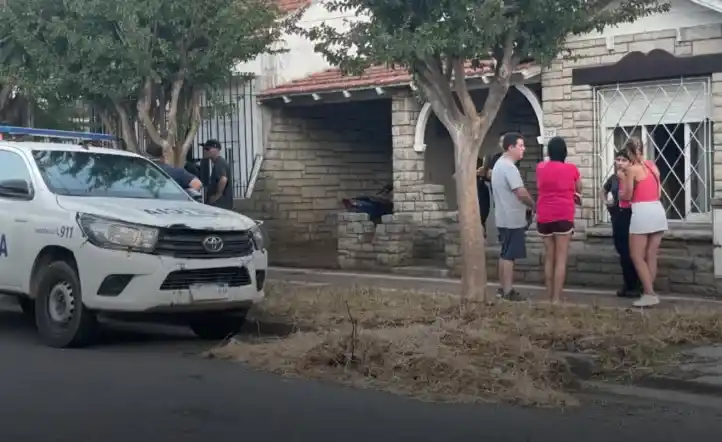 El sobrino ingresó a la vivienda y encontró a su tía sin vida.