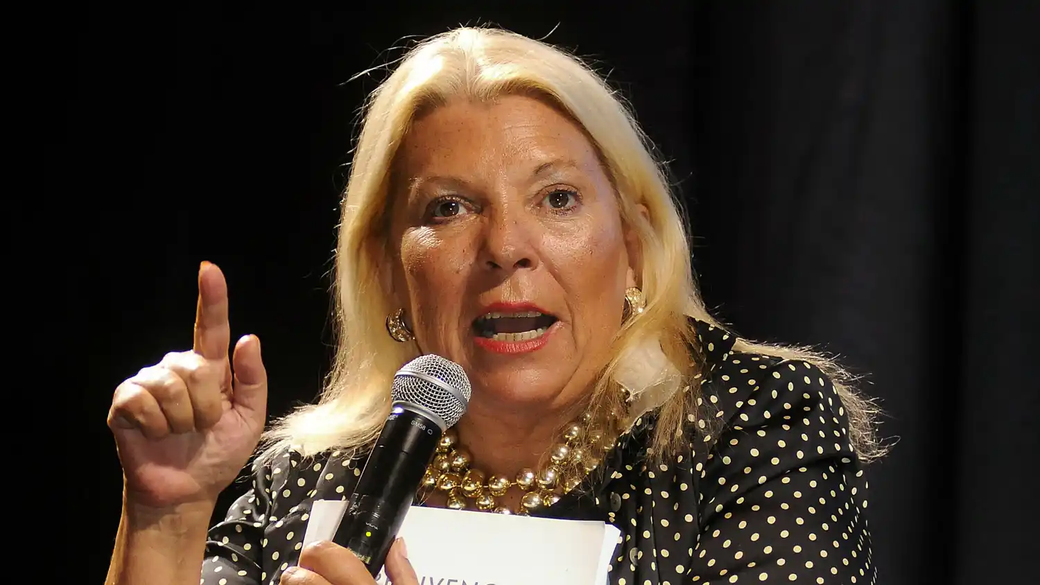 Carrió sobre Bullrich: "Hay razones espurias para voltearla, ella no transa"