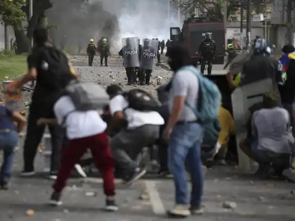 Disturbios en Colombia por el paro nacional, ¿qué atacan esta vez?