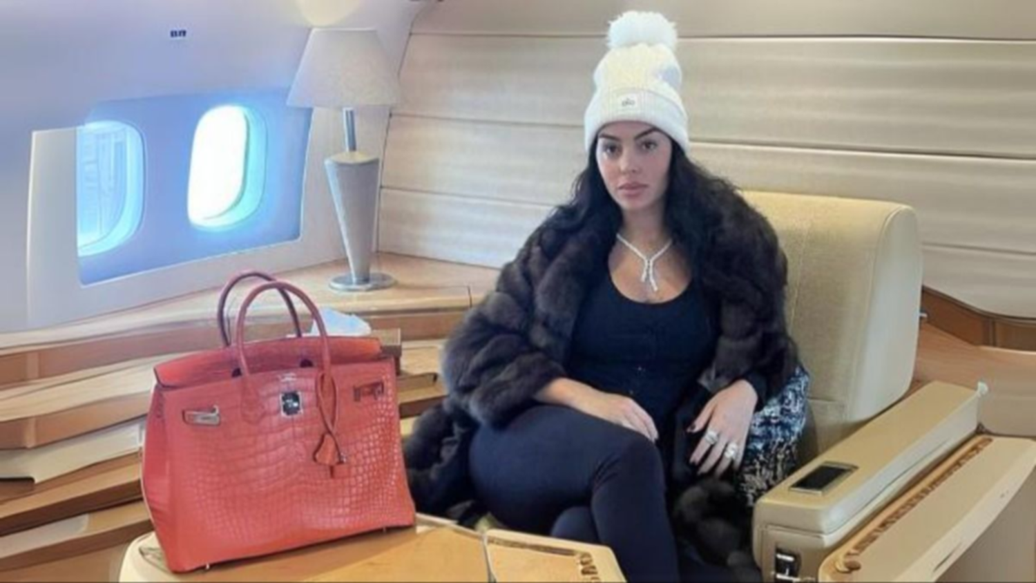 Georgina Rodríguez y su pasión por las carteras Hermès de más de 4.000 dólares