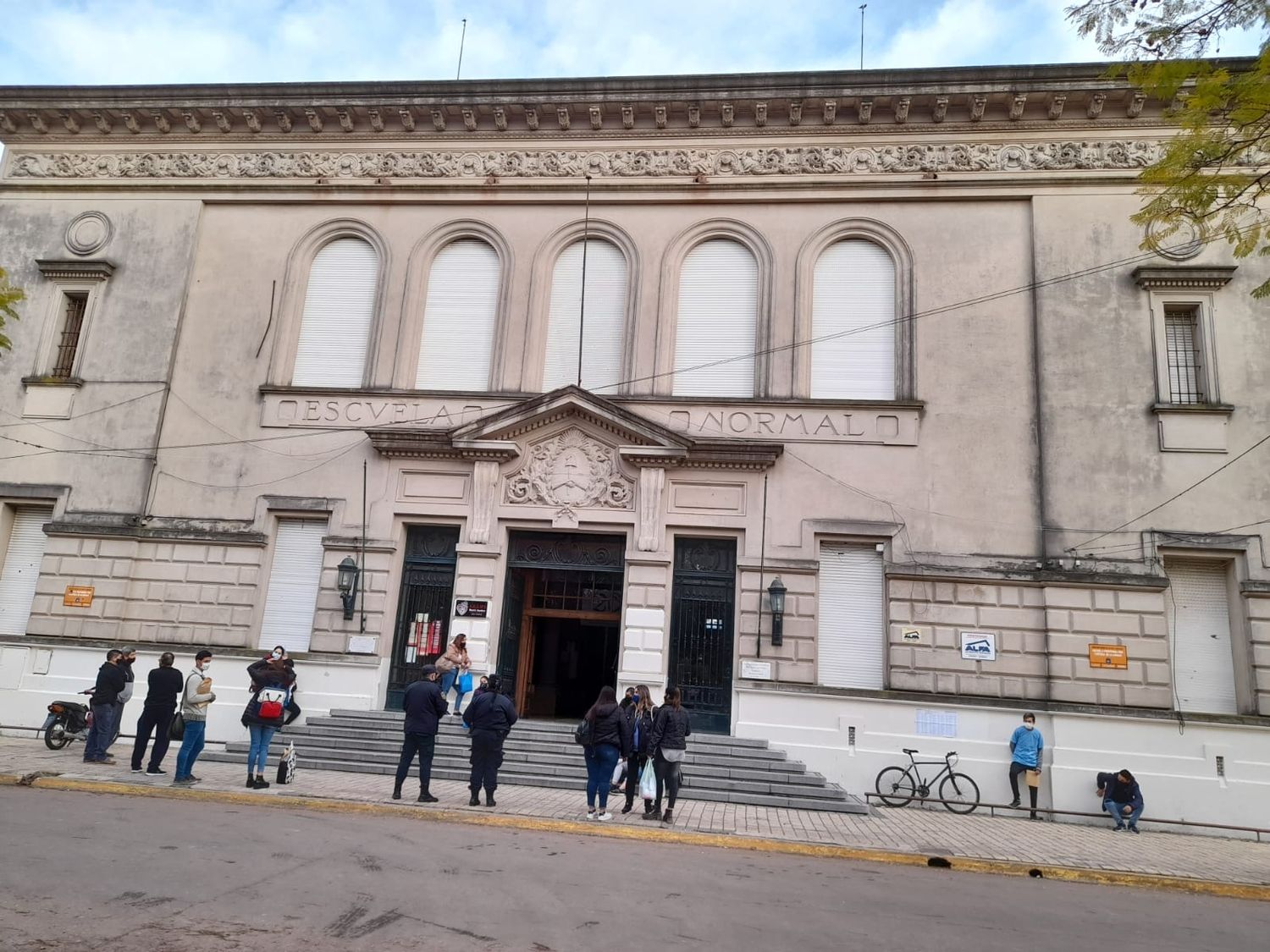 Elecciones Paso 2021: resultados extraoficiales de la mesa 27 de la escuela 1
