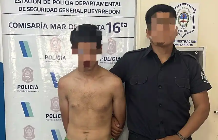 El joven estaba sustrayendo pertenencias del interior de un camión estacionado.