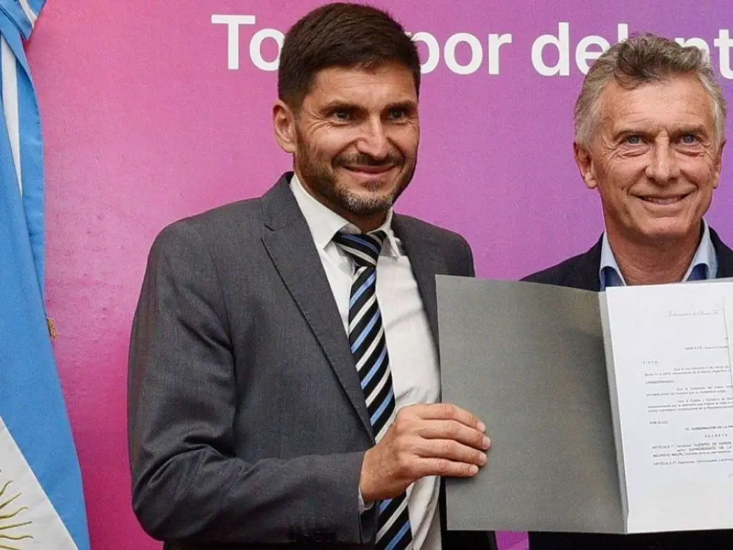 "Si logramos esas reformas les vas a abrir el camino a todos los que vengan detrás tuyo", le dijo Macri a Pullaro.