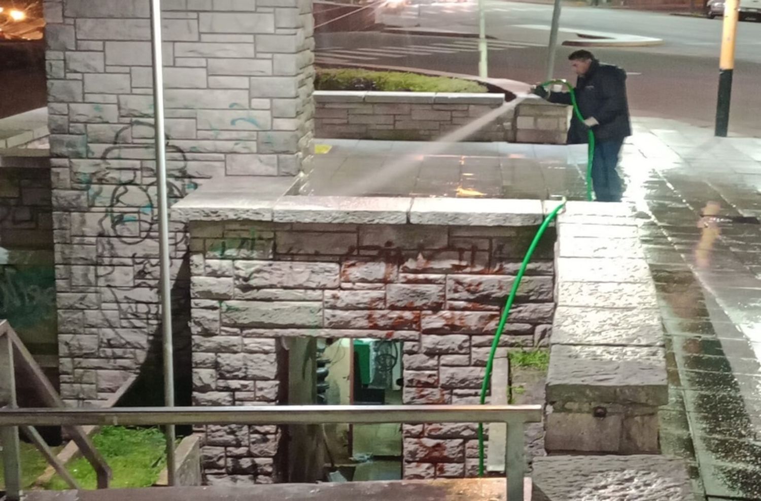 Obras Sanitarias realizó un plan de mantenimiento en la Estación Elevadora Cloacal General Paz