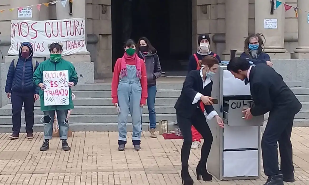 Trabajadores de la cultura se declararon en emergencia