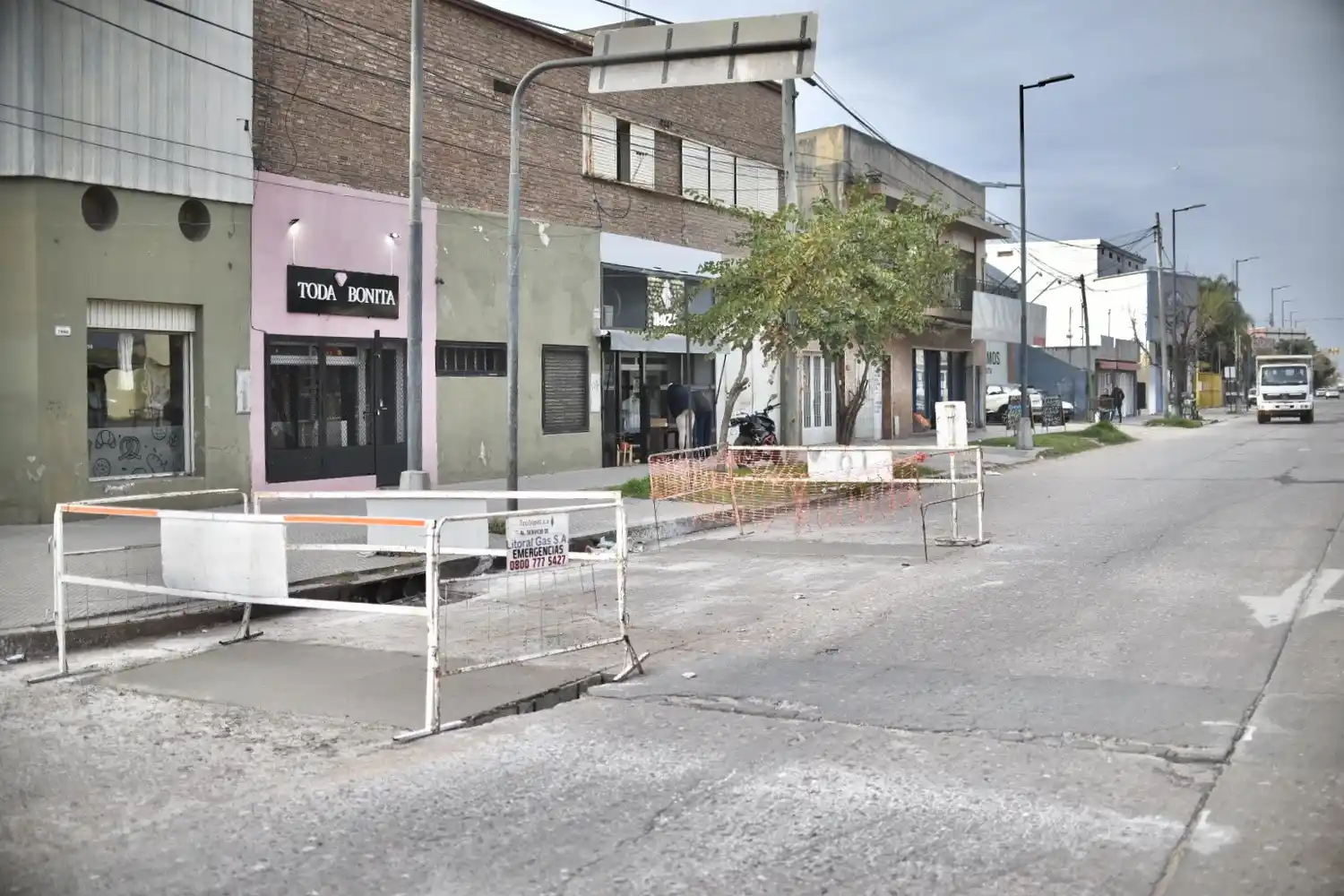 Trabajos de fumigación, iluminación y bacheo previstos para este miércoles