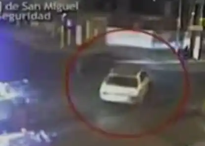Conductora alcoholizada generó persecución y triple choque en San Miguel
