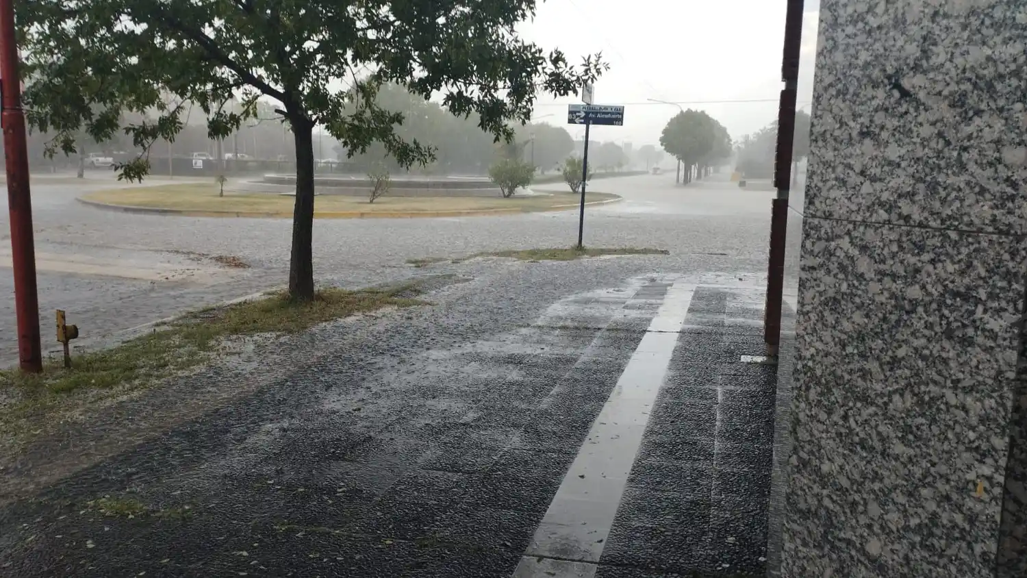 Intensa tormenta azota a Tres Arroyos