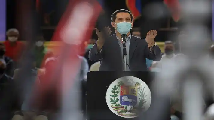Guaidó llama a conformar «Comandos por la libertad y elecciones libres»