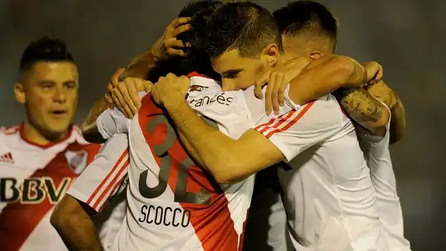 River debió transpirar para poder superar a Temperley