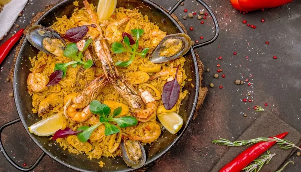 La Paella de la Amistad comenzará a las 11:00 del domingo.