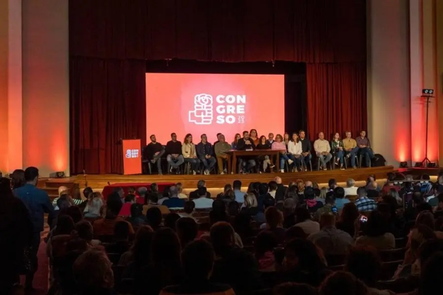 El partido socialista se expresa a favor de la democracia y en contra  de la propuesta autoritaria de Javier Milei