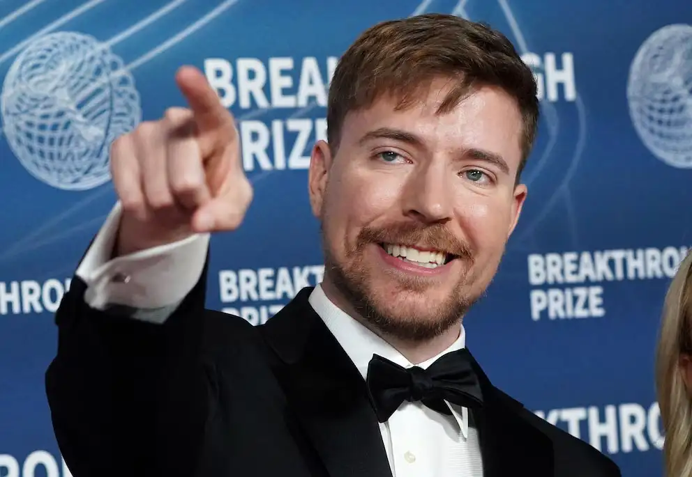 MrBeast revoluciona YouTube con desafíos extremos y proyectos filantrópicos (Foto de Jordan Strauss/Invision/AP Archivo)