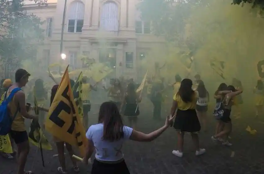 Sexto Año: cómo se prepara la ciudad para el “Último Primer Día”