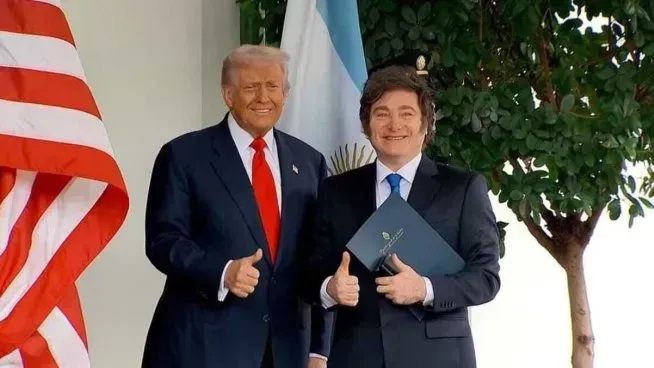 Trump supeditó el apoyo a Milei al resultado de las elecciones: "Si pierde no seremos generosos con Argentina"