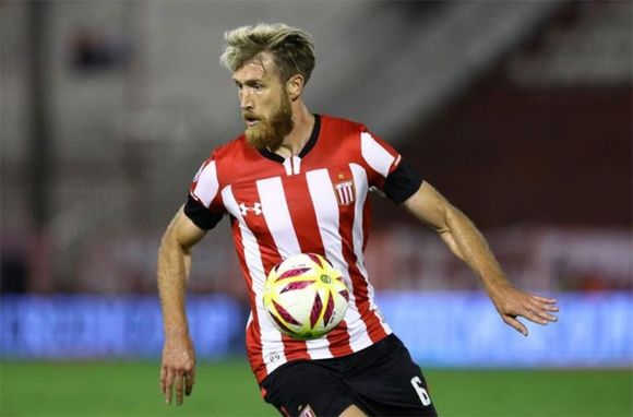 Schunke se suma al plantel de Aldosivi para reforzar la defensa
