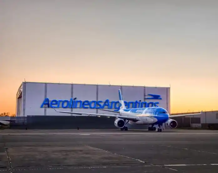 Avión de la empresa Aerolíneas Argentinas.