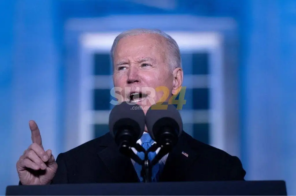 Biden dice que Putín “no puede permanecer en el poder”