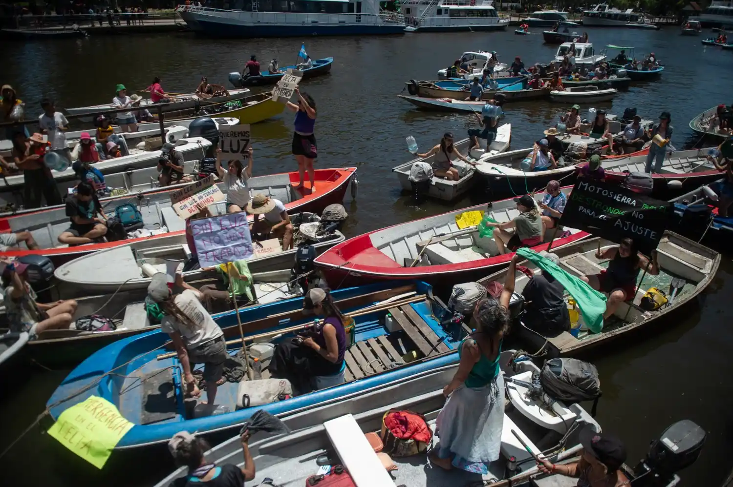 Delta de Tigre: Provincia asiste a los afectados por el temporal de diciembre con una línea de crédito