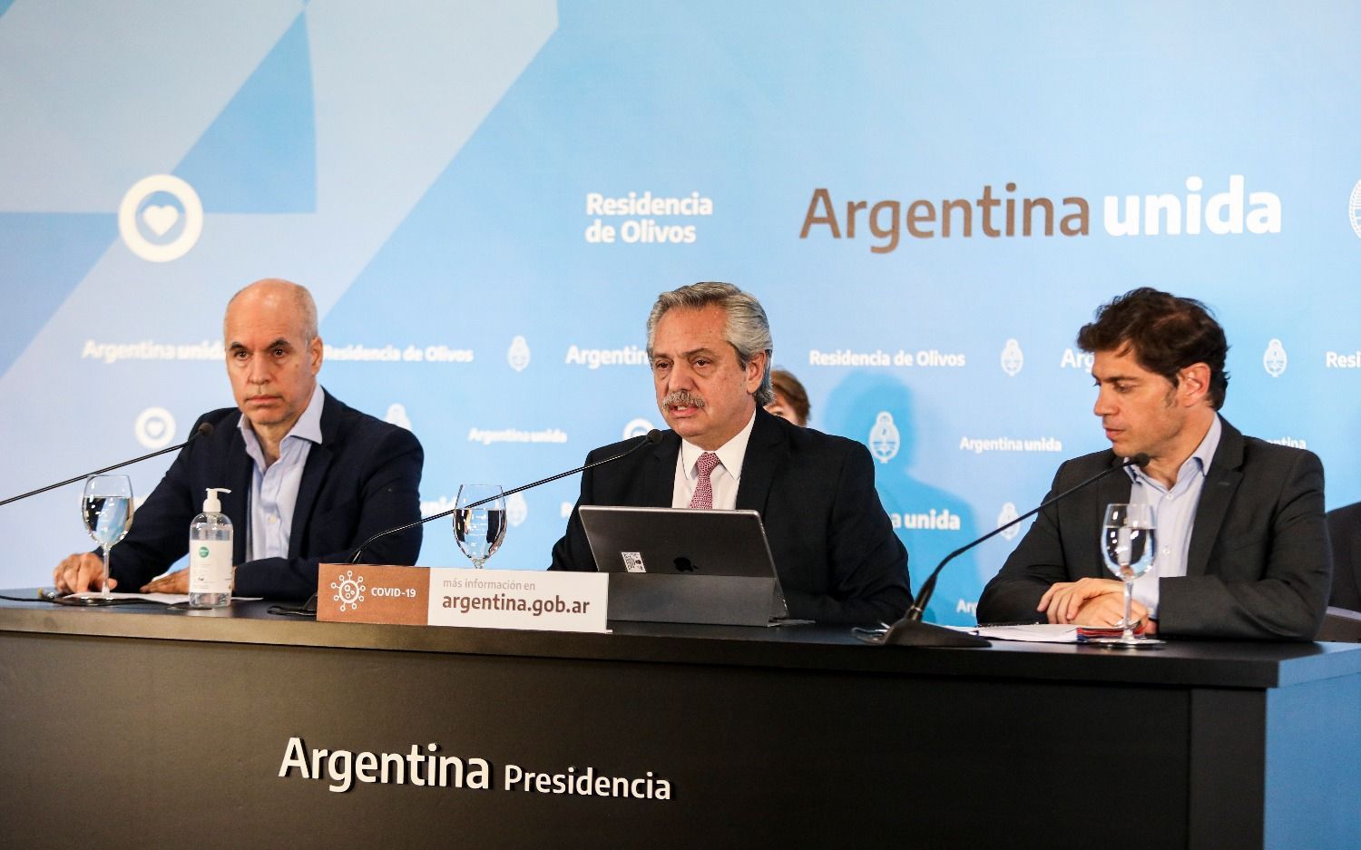 Alberto, entre la deuda y la pandemia, sin tiempo para otra cosa
