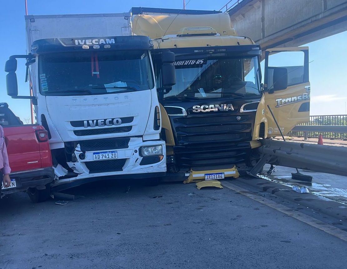 Por un triple choque hubo demoras y largas colas en el Puente Zárate – Brazo Largo