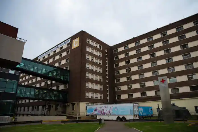 El Gobierno despidió a 110 trabajadores del Hospital Posadas y sancionará a los profesionales del Garrahan