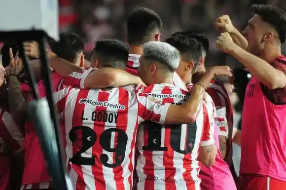 Estudiantes jugará la Copa Libertadores y Supercopa Argentina