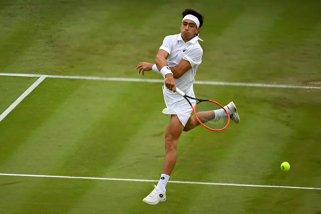 Etcheverry y Comesaña buscan meterse en la tercera ronda de Wimbledon