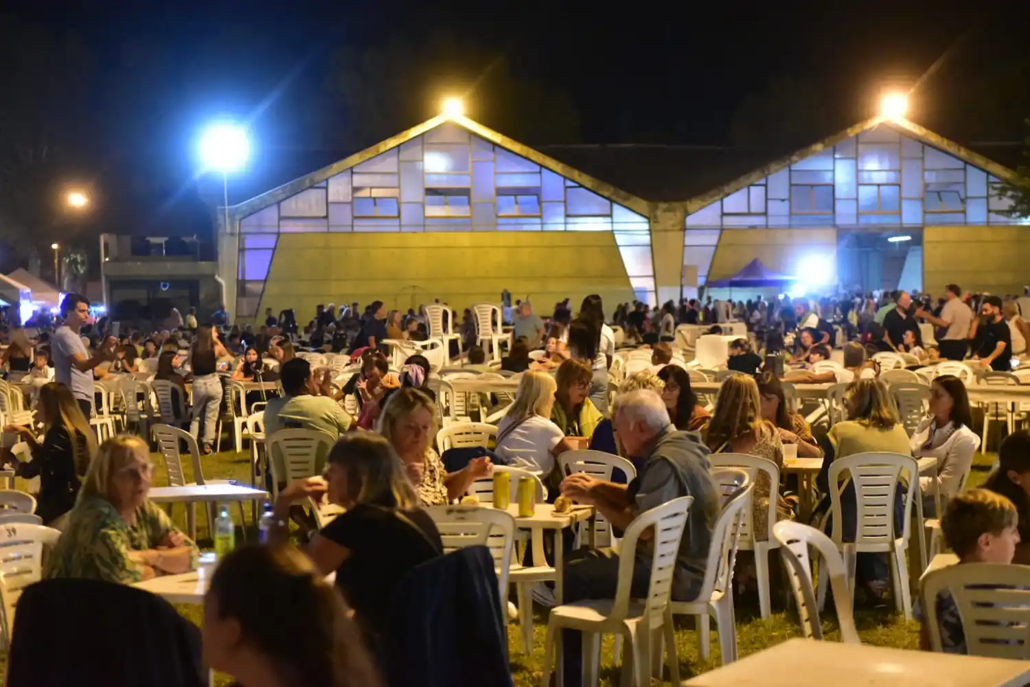 El público de la ciudad y la zona ponderó al Festival de la Buena Mesa