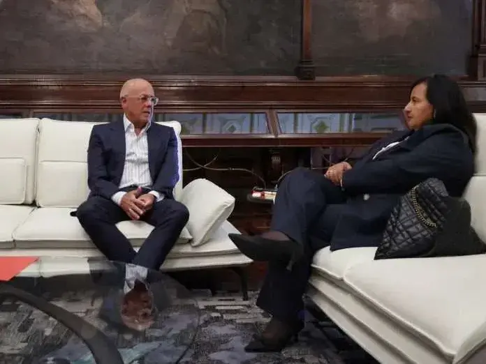 Cortesía