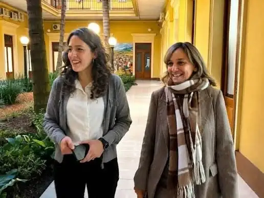 Malena Galmarini y Ana Luz Balor antes de la reunión con Carlos Bianco
