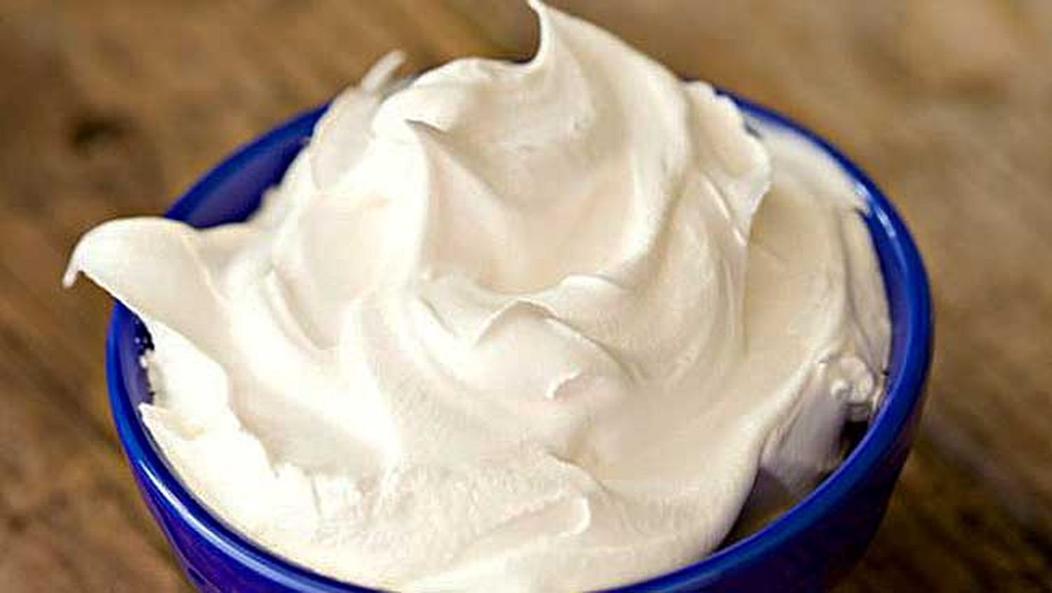 APRENDE A HACER CREMA BATIDA casera con pocos ingredientes (Video)