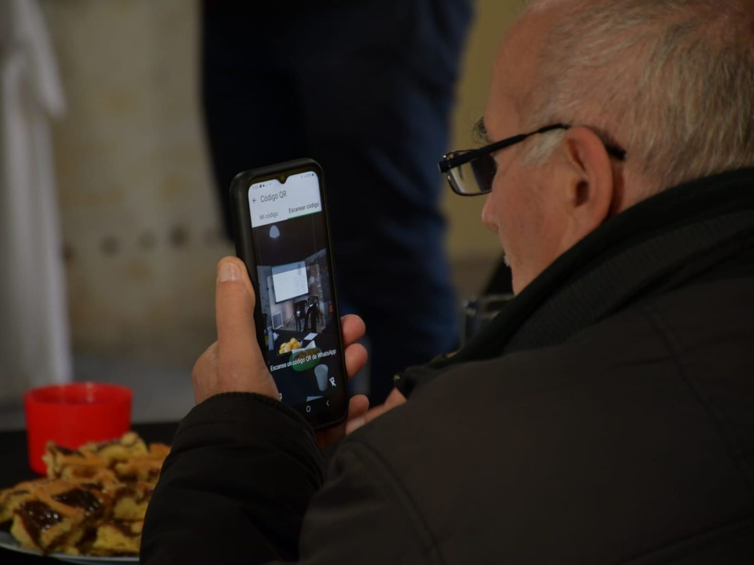 Adultos mayores se capacitaron sobre programas digitales del municipio