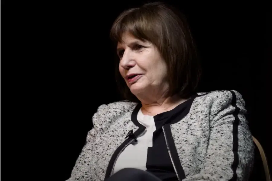 Un funcionario de Bullrich renunció por la arremetida de Milei contra Chubut