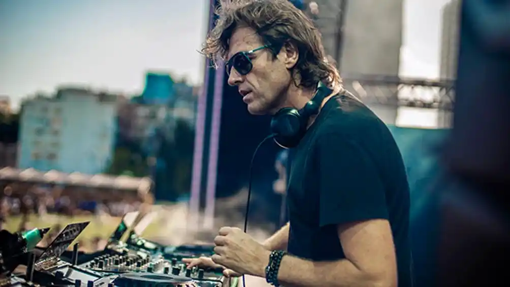 Hernán Cattaneo: «La escena electrónica es menos hipócrita»