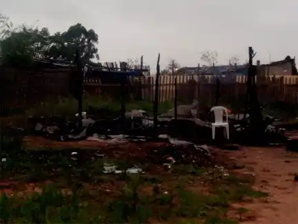 Una mujer denunció que su ex pareja le incendió la casa