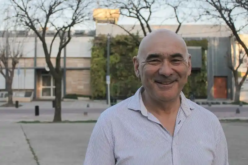 Carlos Sigvardt reflexiona sobre los primeros 100 días de gobierno de Cerutti