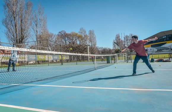 Recuperaron las canchas de tenis del Parque de los Deportes