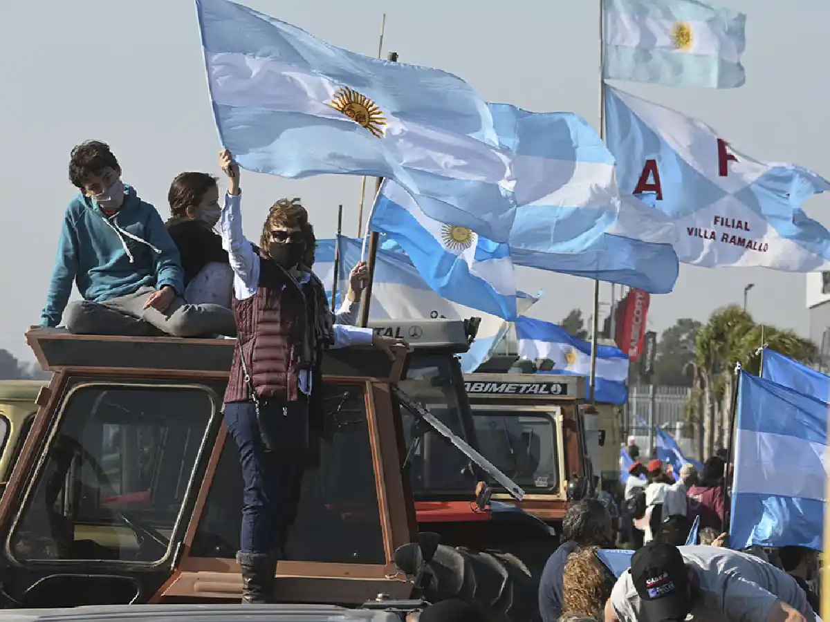 Bronca en el agro por los "maquillajes apurados" del Gobierno: advierten que el faltante de gasoil continuará