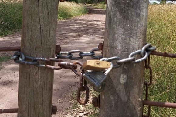 Nuevo hecho de inseguridad en la zona rural de Rafaela: vecinos denunciaron robo de cables y destrozos