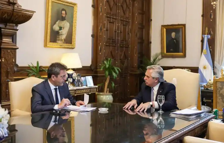 Reunión Alberto - Massa: Definieron plan de 30 cuotas para compra de electrodomésticos