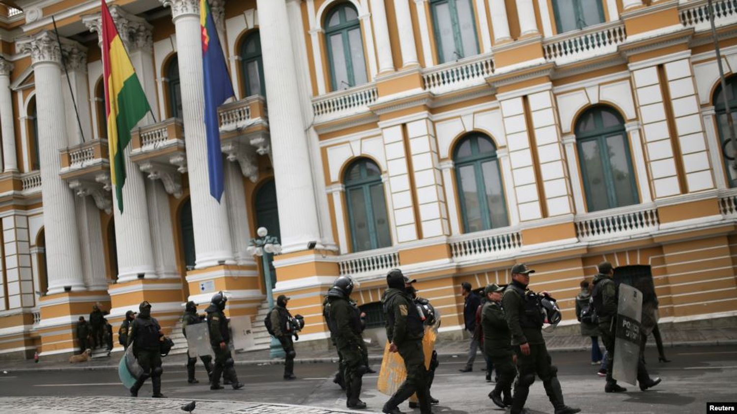 México pide reunión de emergencia de la OEA por crisis política en Bolivia