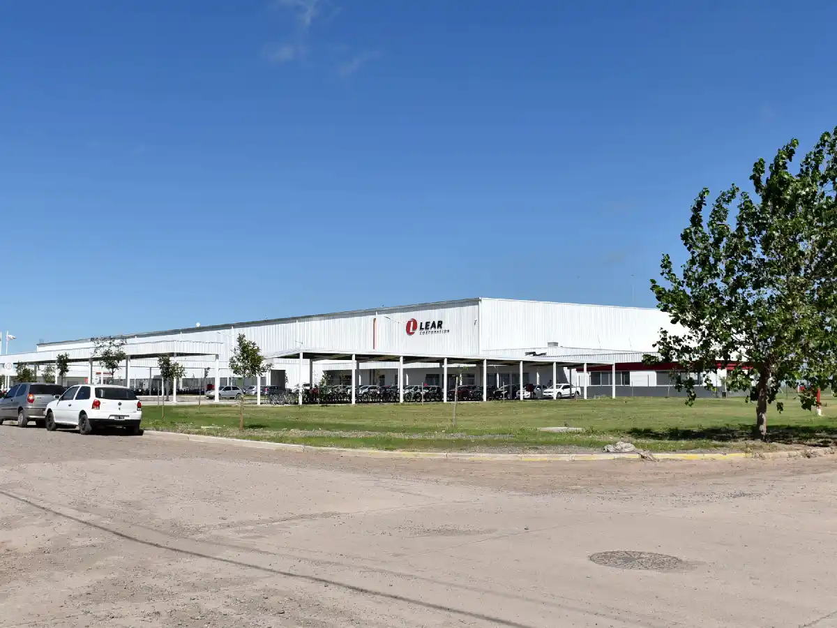Suspendieron al 90 % del personal en Lear