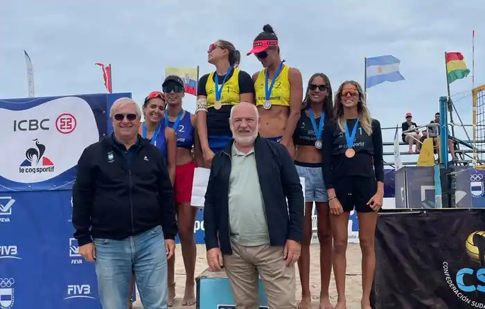 Podio Femenino - Circuito Sudamericano de Beach Volley con Moccia