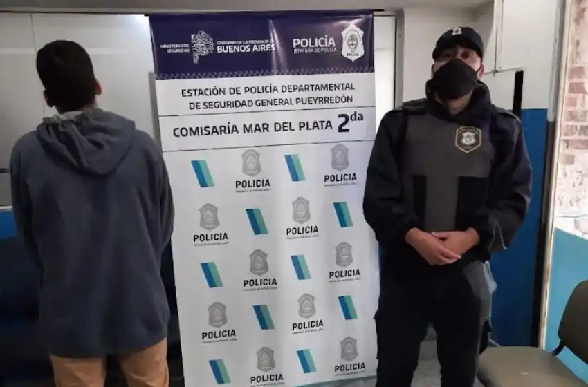 Intentaron robarles y eran policías